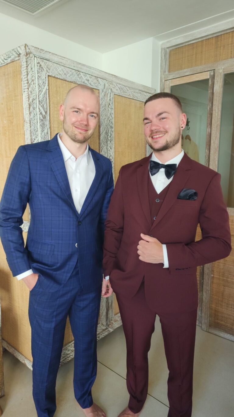burgundy-tuxedo-look