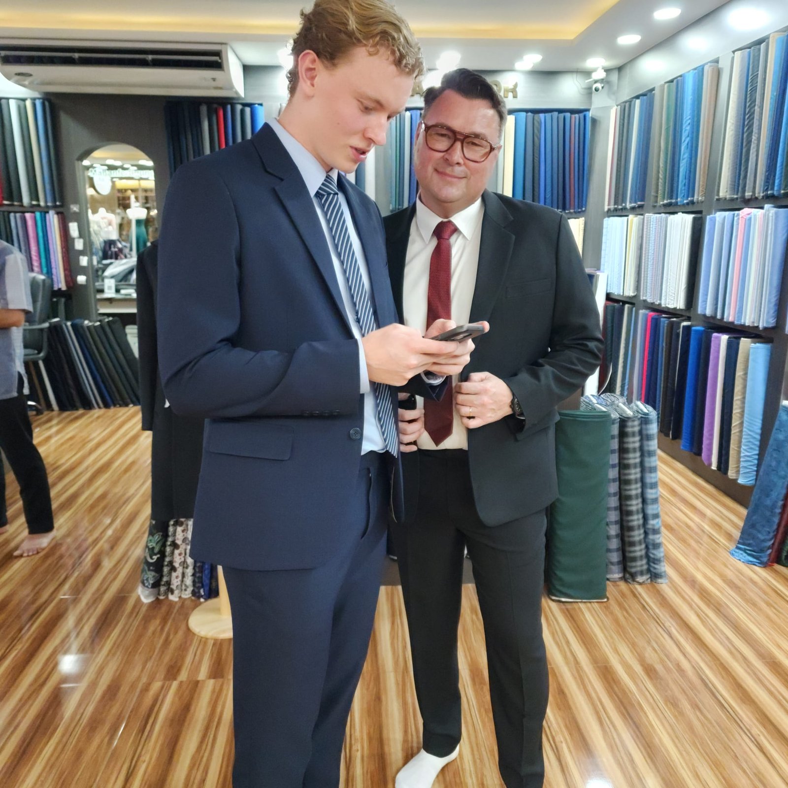 formal-business-suits